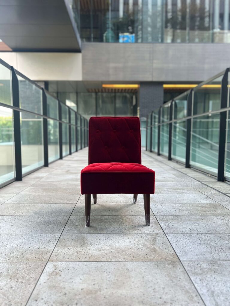 カフェチェア 名古屋プレミアムモケットレッド